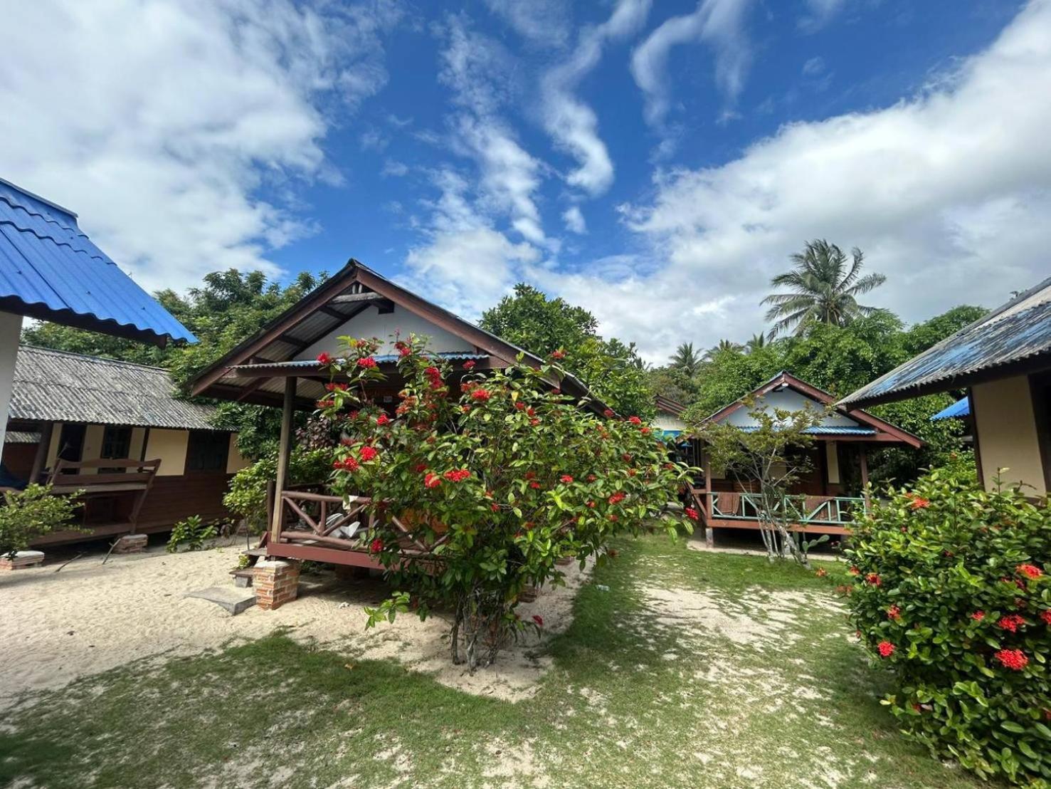 Pinks Bungalow Баан Тай Екстериор снимка